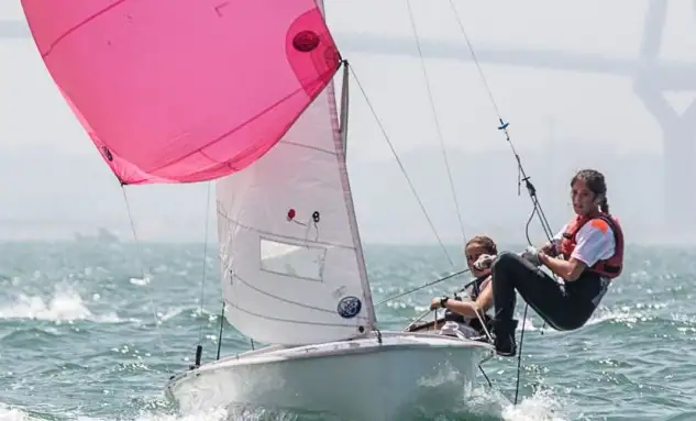 La vela ligera cede el testigo a los cruceros, en liza por el Catavino de Oro y a la Regata Juan de La Cosa (Foto Jesús D.Yañez)