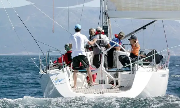 Un norte entablado se mantuvo durante toda la jornada en la regata costera de 40 millas (Foto Juan Caballero)
