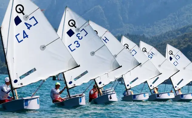 Segunda jornada en Ledro en el que se ha cerrado el primer round robin en el que los regatistas españoles han sacado su genio logrando ganar sus seis enfrentamientos... pasan los ocho mejores clasificados al grupo 1 del round robin 2 en el que la vigente campeona, Italia, queda fuera