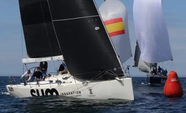 El regata de la Escudería Campos con Willy Alonso a la caña imbatible