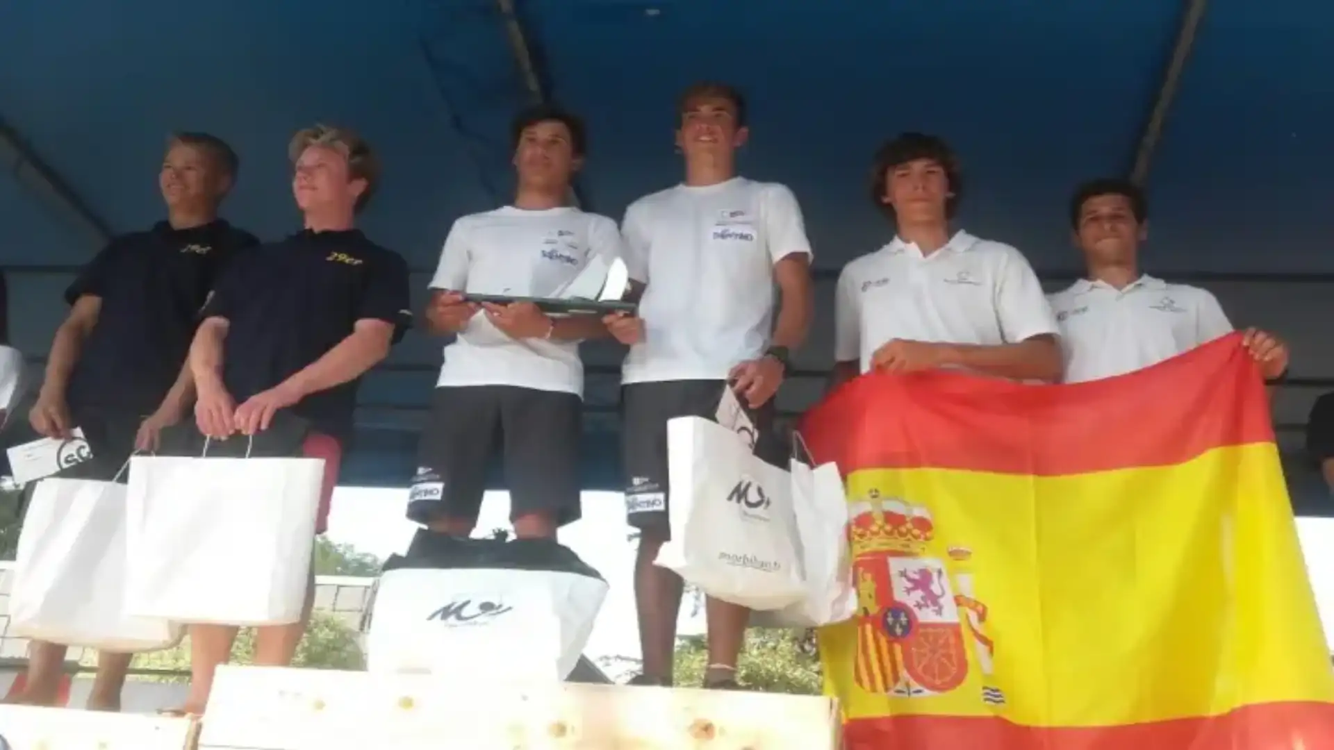 The Canaries Barrio and Vega Bronze in the 29er European Championship