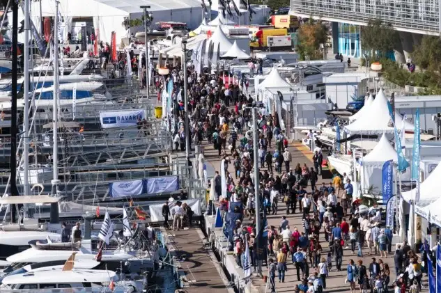 En su segundo año al frente de la Unión de Empresas Náuticas (UEN), asociación responsable de la organización del Valencia Boat Show, el director del certamen anuncia novedades: más espacio de exposición, nuevas empresas y más actividades