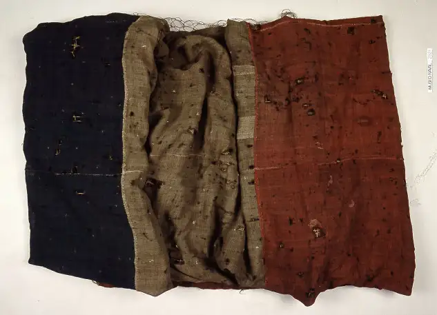 La bandera del Atlas está actualmente expuesta en el Museo Naval de Madrid, y es cuando menos sorprendente que no se haga referencia explícita al hecho histórico (uno de los más relevantes a nivel marítimo de la Guerra de la Independencia) en el cual hombres en gran parte de la Casa Armadora de Marcó del Pont y por otra parte patriotas vigueses, fueron los únicos artífices de la histórica gesta. Este barco de doble puente, que había sido construido en Cartagena por el sistema inglés o de Jorge Juan era botado en 1754 con el nombre de “San José”. Una vez capturado en Vigo pasó a formar parte de la flota de Brigadier Salcedo con el nombre de “Atlante”. Fue desguazado en 1817