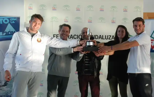 Artem Javadav (BLR), José Luis Boronat (ESP) y Lucie Belbeoch (FRA), ganadores del VIII Memorial Kim Lytghoe