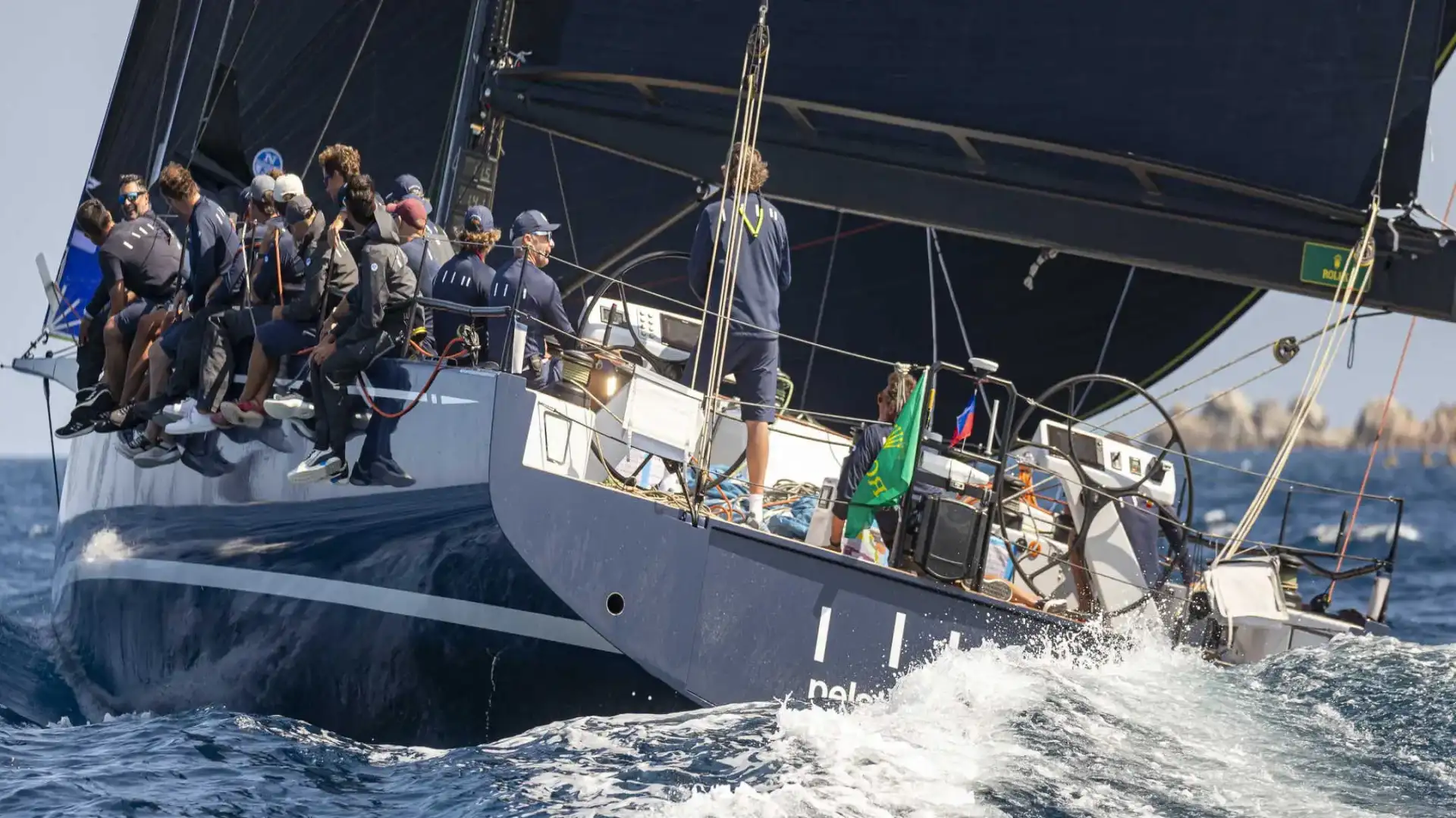 La magie de Rolex rejoint la côte de Smeralda pour créer une course d'une autre galaxie