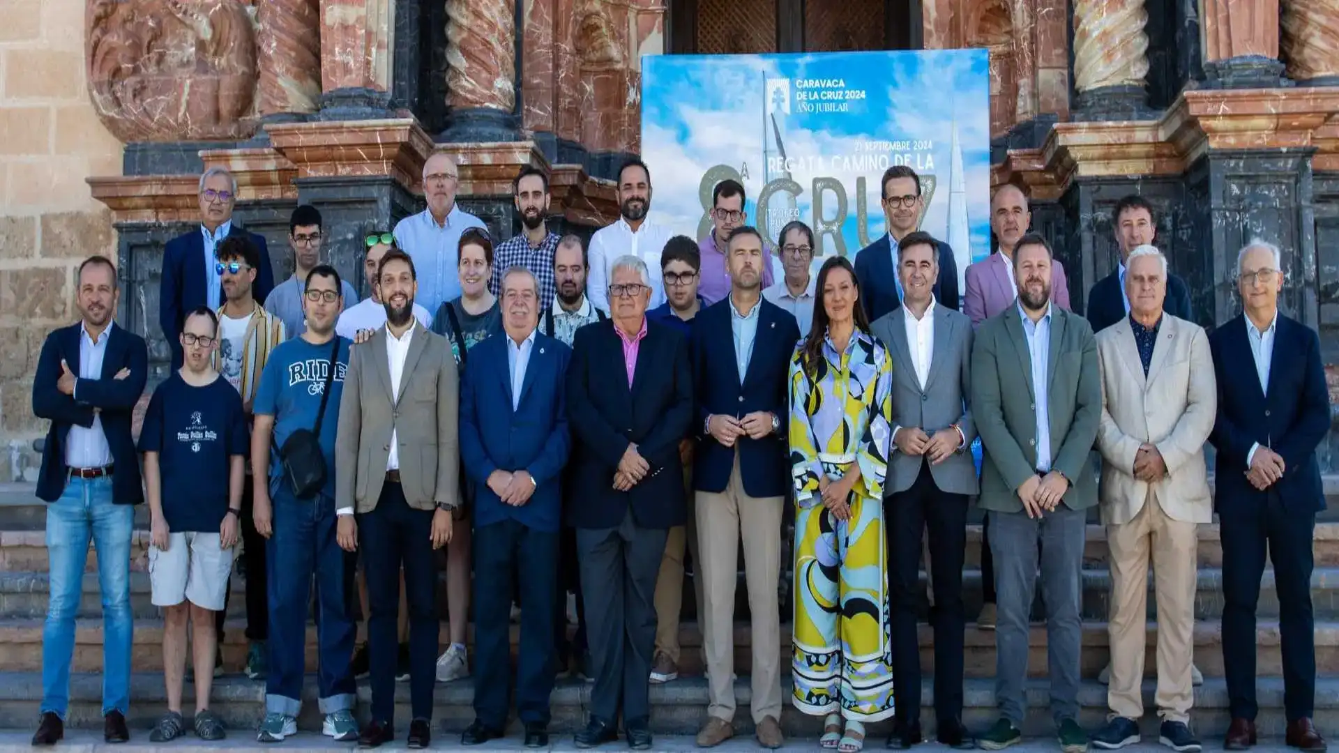 De regatas por Caravaca de la Cruz, Valence, Cadix, Gijón