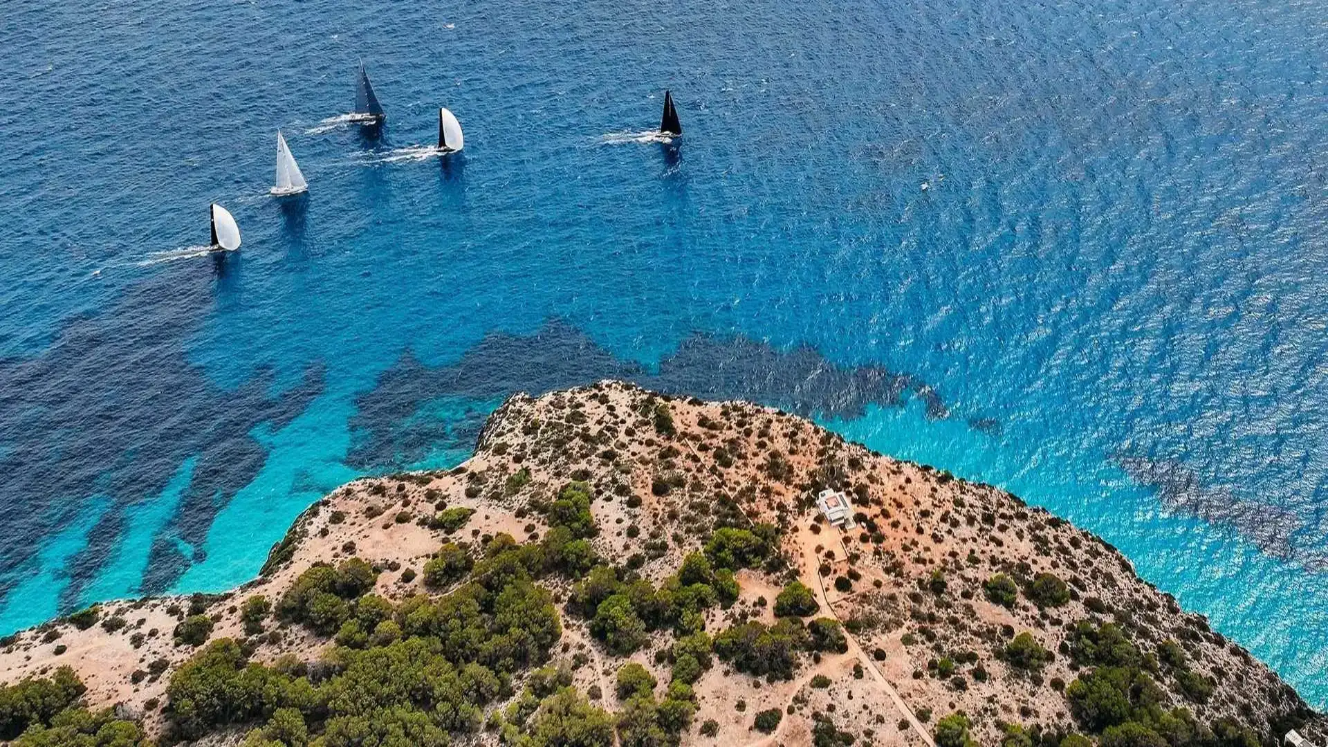 De la régate à Ibiza, la baie de Cadix et le Gardien à Vigo et Marin
