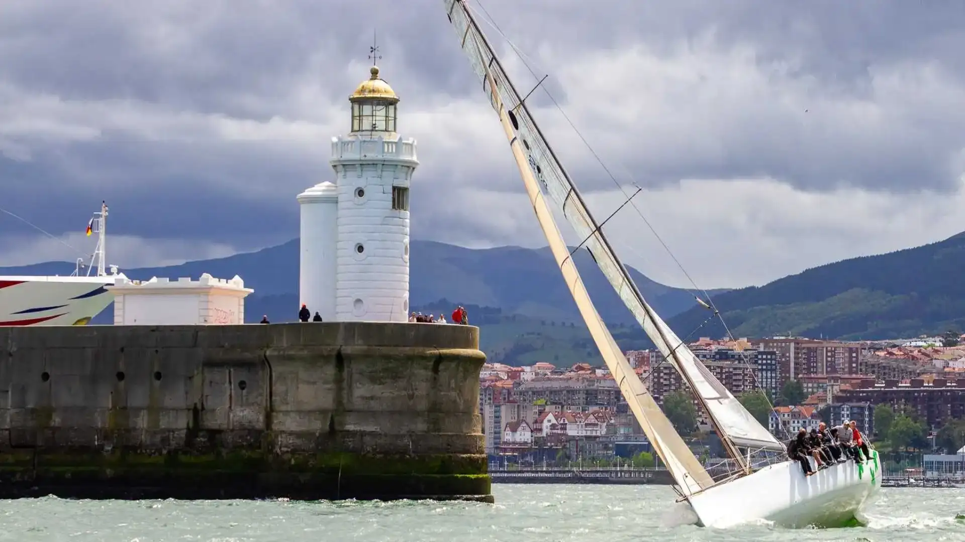 De regatas por la Lurauto de Getxo, La Corogne, Barcelone, Ibiza