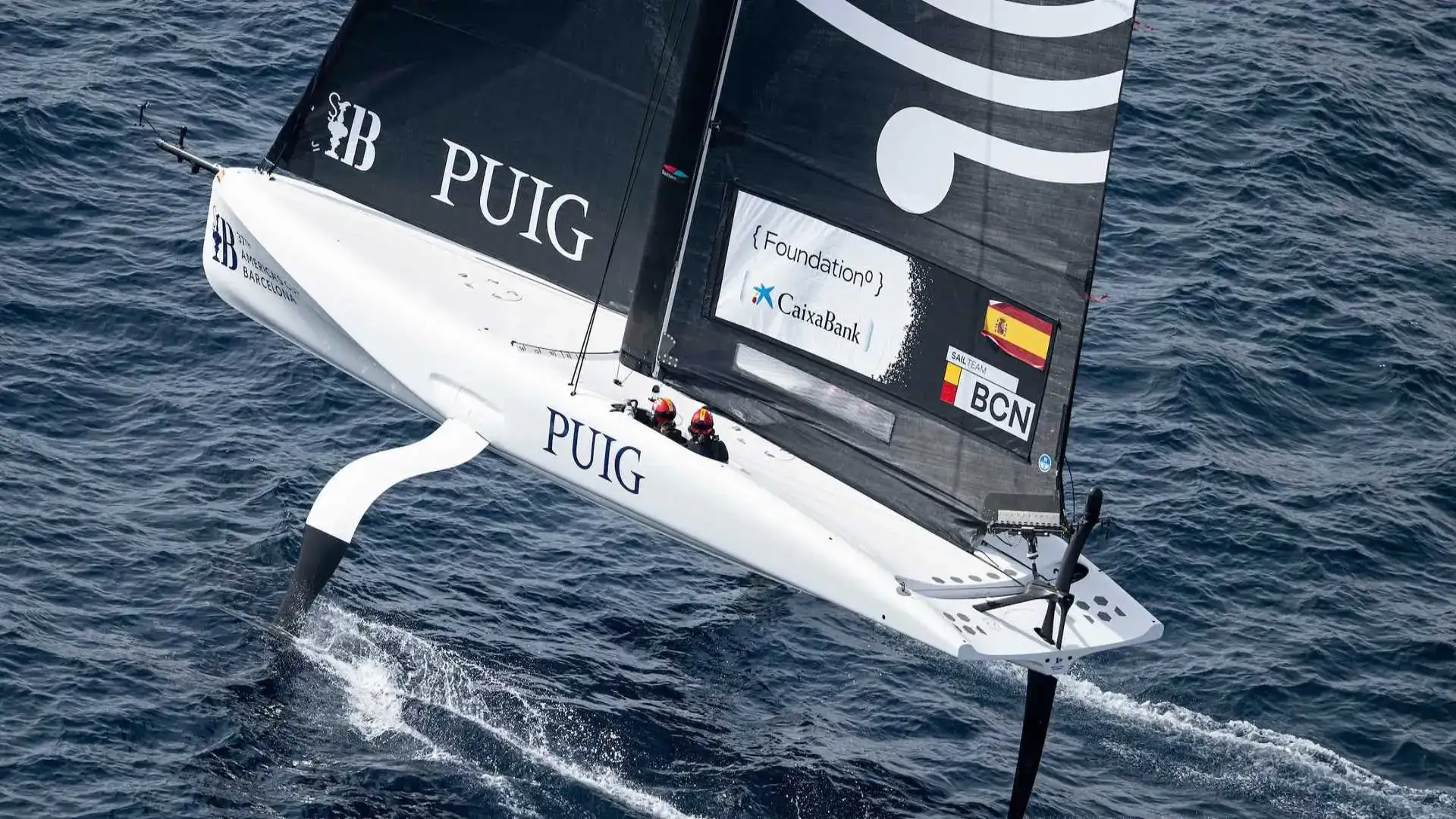 Une course avec la Coupe de l'Amérique des Femmes et Loteries à Baiona