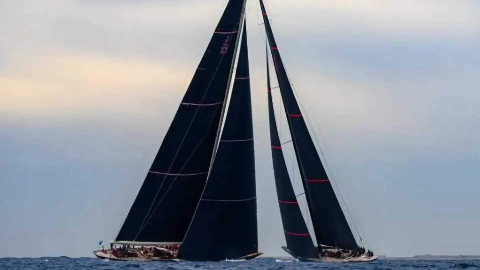 De la régate avec la classe J à Barcelone et par les eaux des Pitiusas