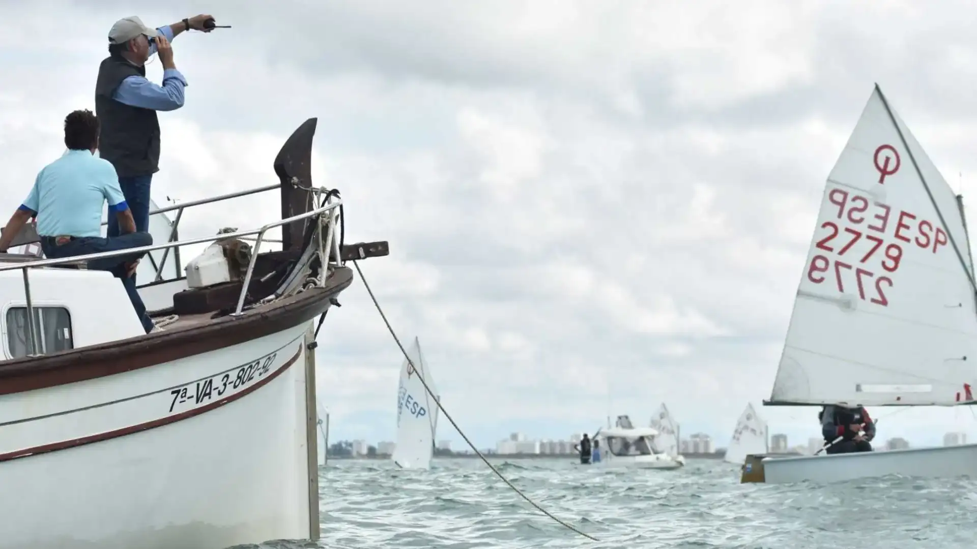 Cours de formation officiels à Cadix Bay