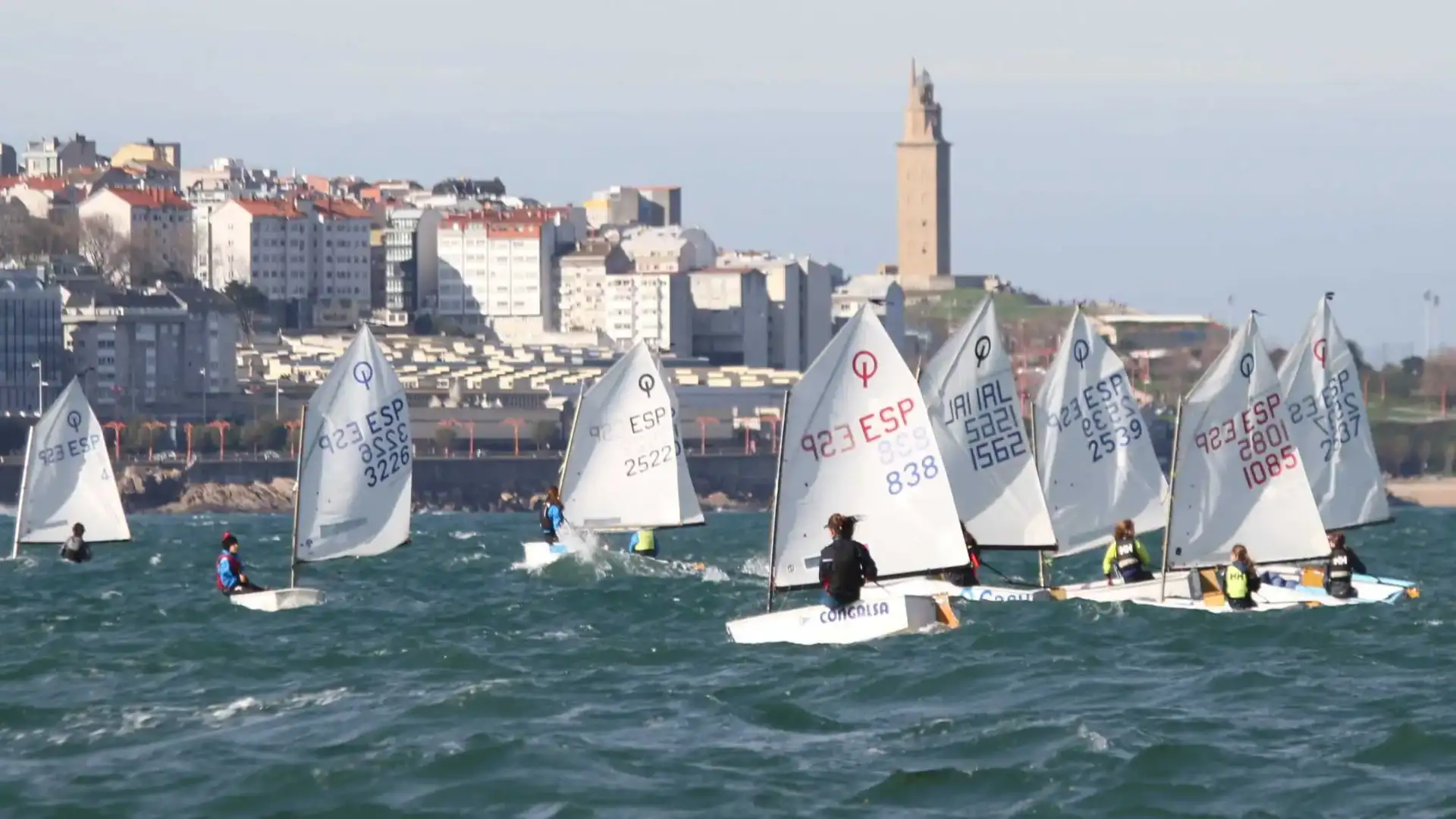 Semaine d'Abanca : L'optimiste ferme une version du Festival nautique de Coruña