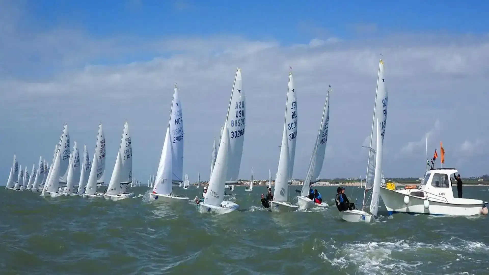 Avec les Snipes à Motril, le trophée d'automne à Gijón et Calella avec le maître Ilca