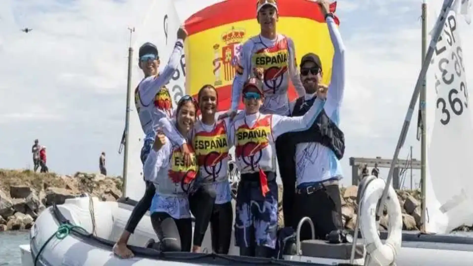 Espagne Gold à la Coupe du Monde Optimiste par des équipes d'Argentine