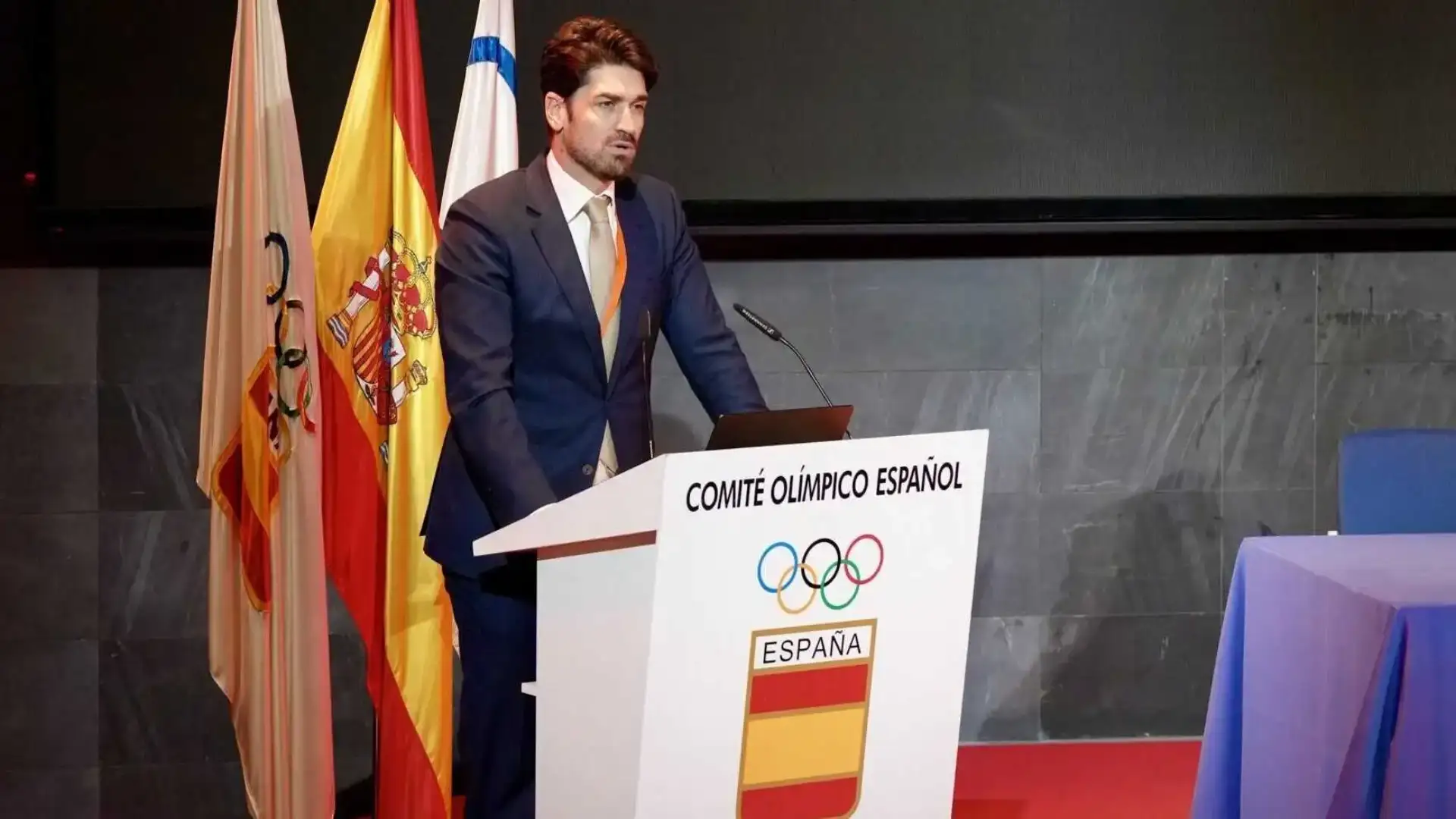 Javier Hernanz, réélu président des Espagnols de Piragüismo