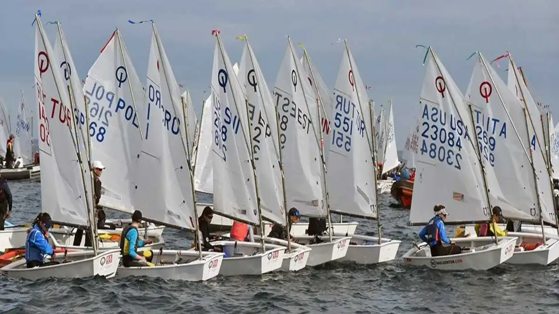 L'Italie règne à Palamós, Flamingos Race dans la Manga, bougie olympique à Lanzarote