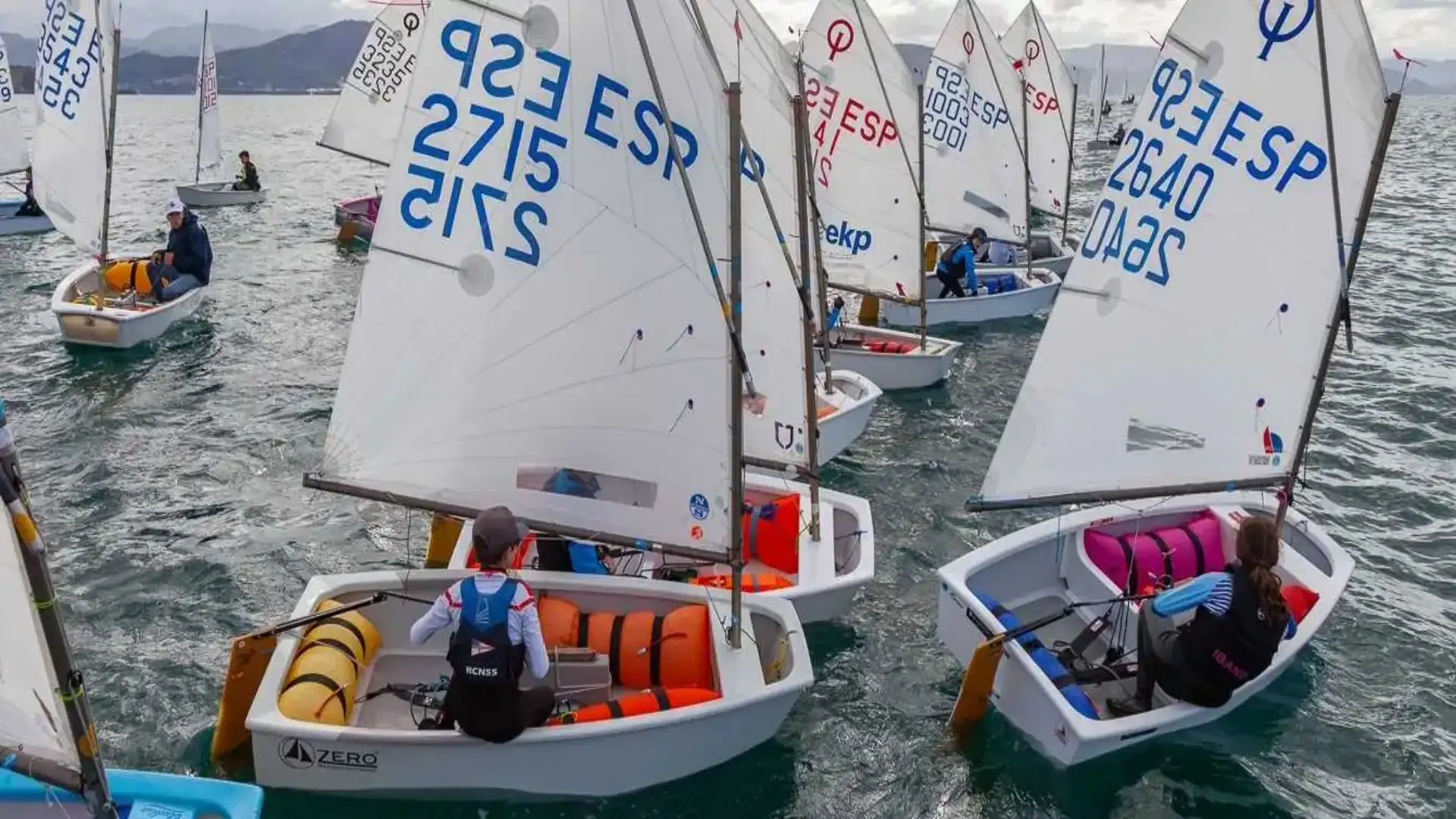 Petit vent dans l'Optigetxo, le ferrando leader à Alicante, le J80 Okofen à Baiona