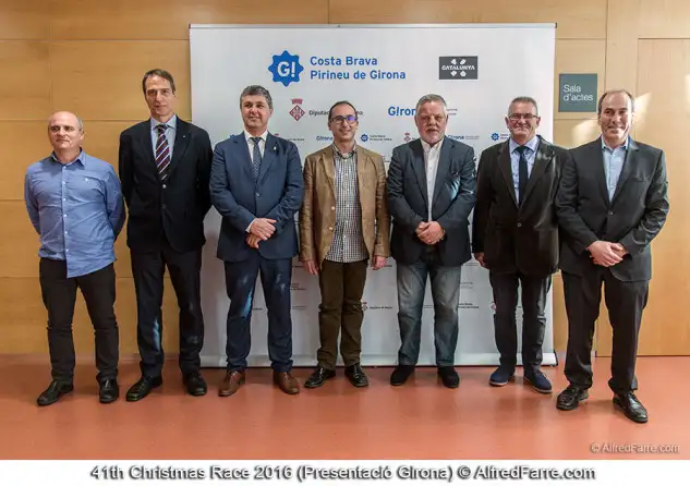 Las autoridades presentes en la presentación de la 41 Palamós-Christmas Race.Foto: Alfred Farré
