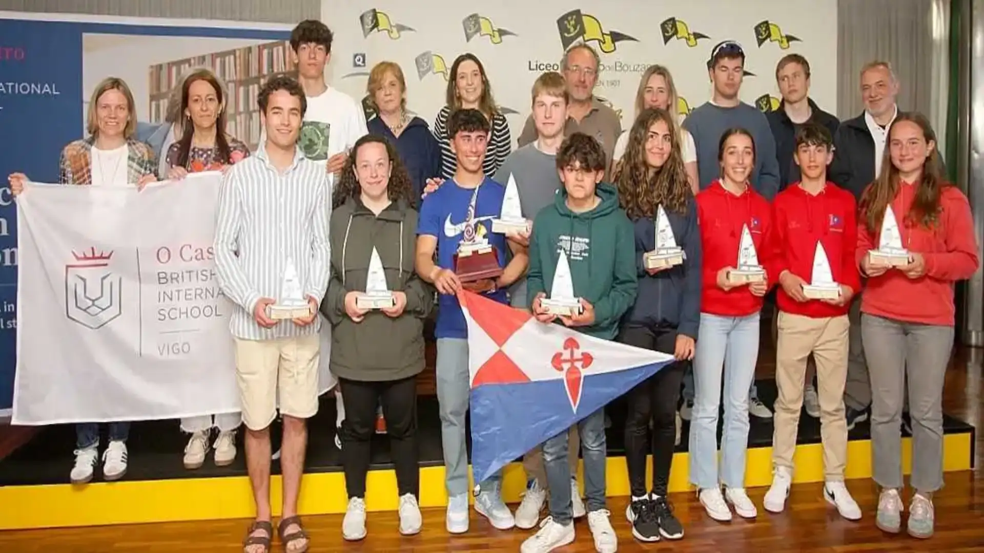 Ilca dans le Liceo, l'Européen est toujours sans vent à San Juan, le J80 commence dans le détroit