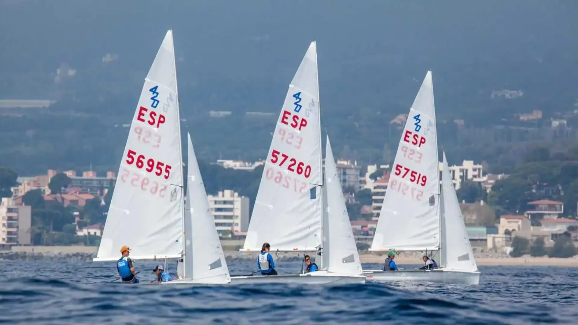 Les 420 et les nationaux optimistes commencent à El Balís et Santander