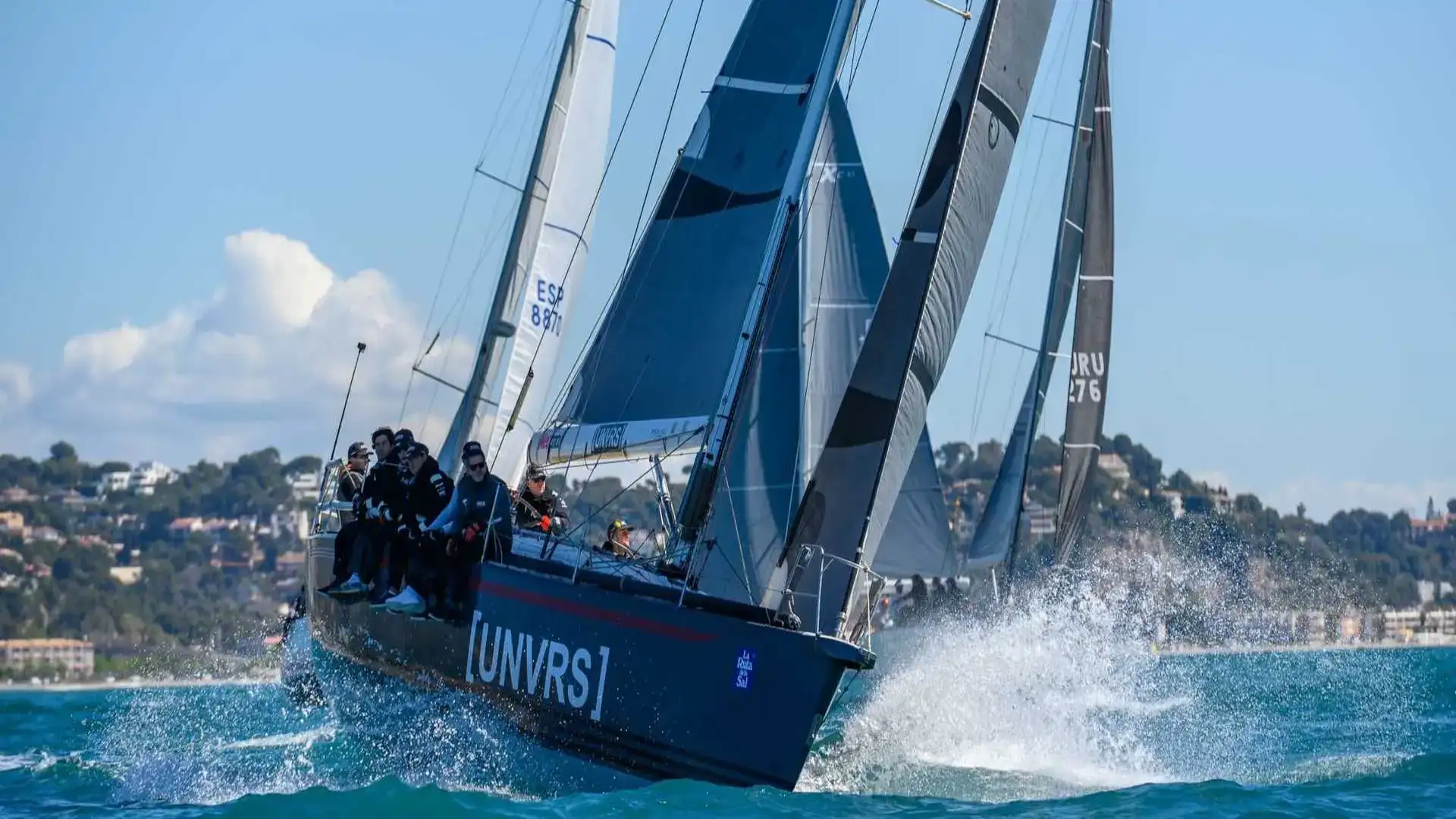 Comienza la Ruta de Sal en Barcelona, Wing Foil en Chiclana, Nacional Snipe en Melilla