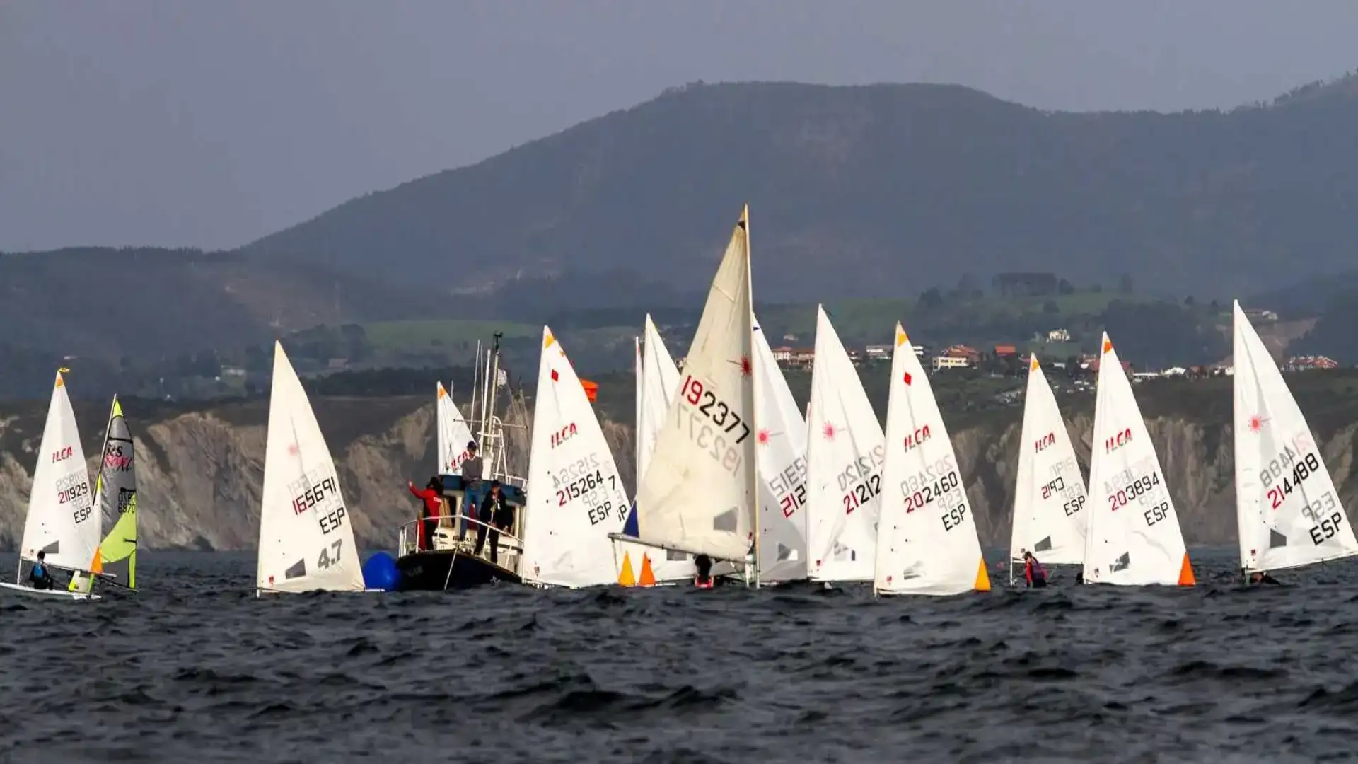 Trofeo José Luis Azqueta en Getxo, Regata Revival en las Rías Baixas, A2 en Torrevieja