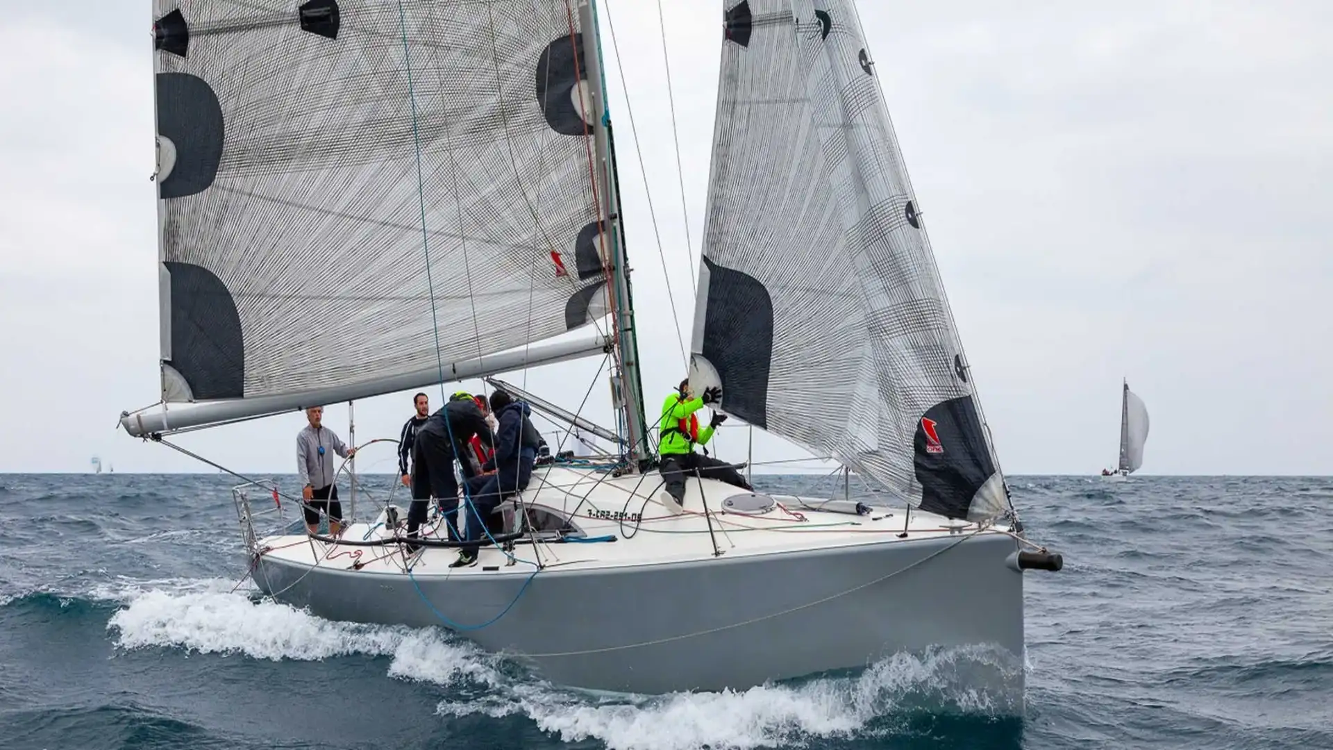 Fin EngelVölkers, Magique domine Vigo, Soling Madrid, Sevilla commande à Cadiz