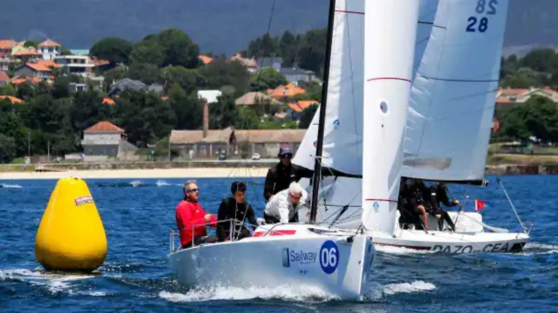 J70 Sailway Series à Vigo un grand Avril rouge gagne avec l'autorité Act 3