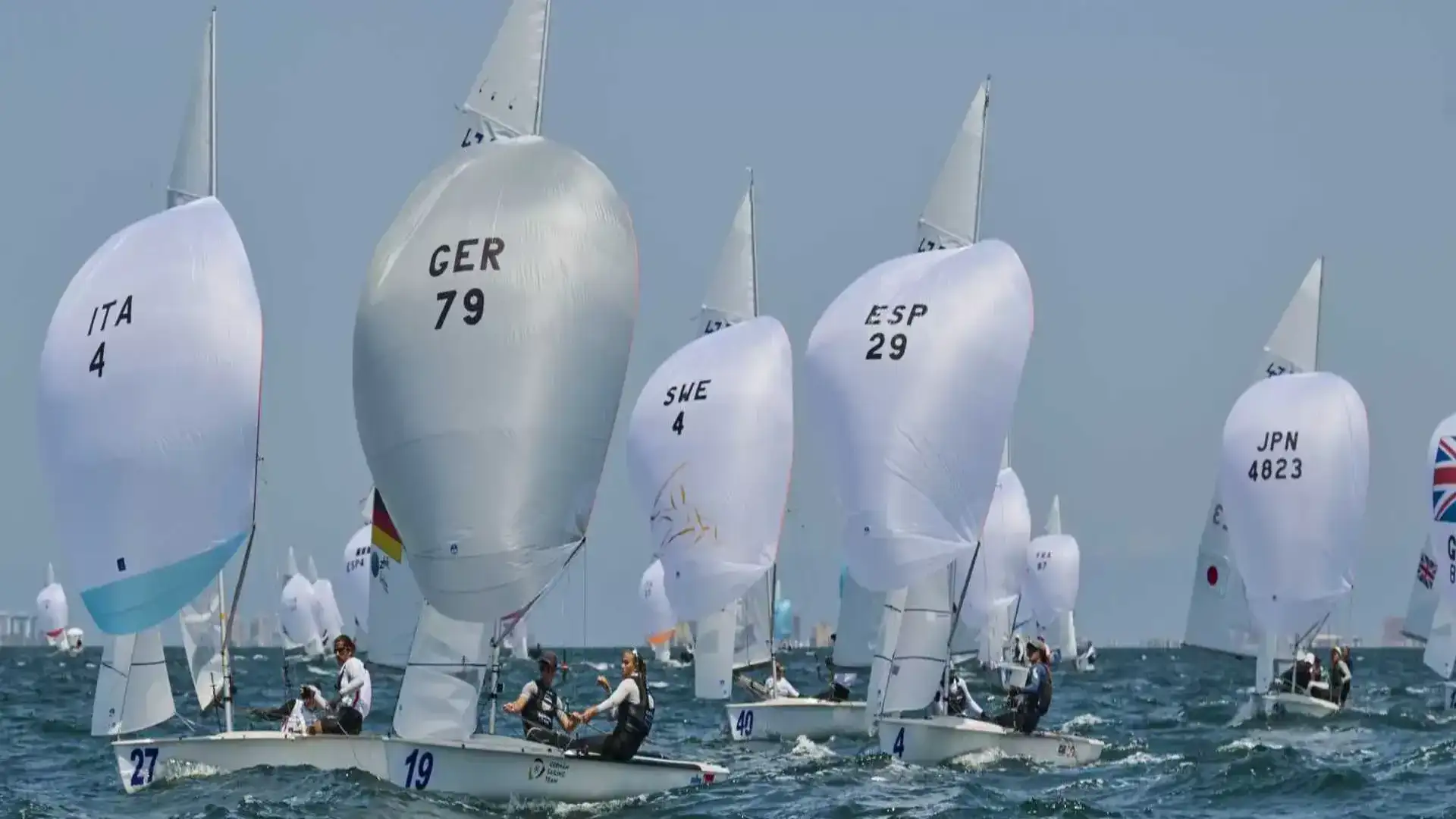 Israël, Italie et France Podium mondial de 470 jeunes dans la mer Mineure