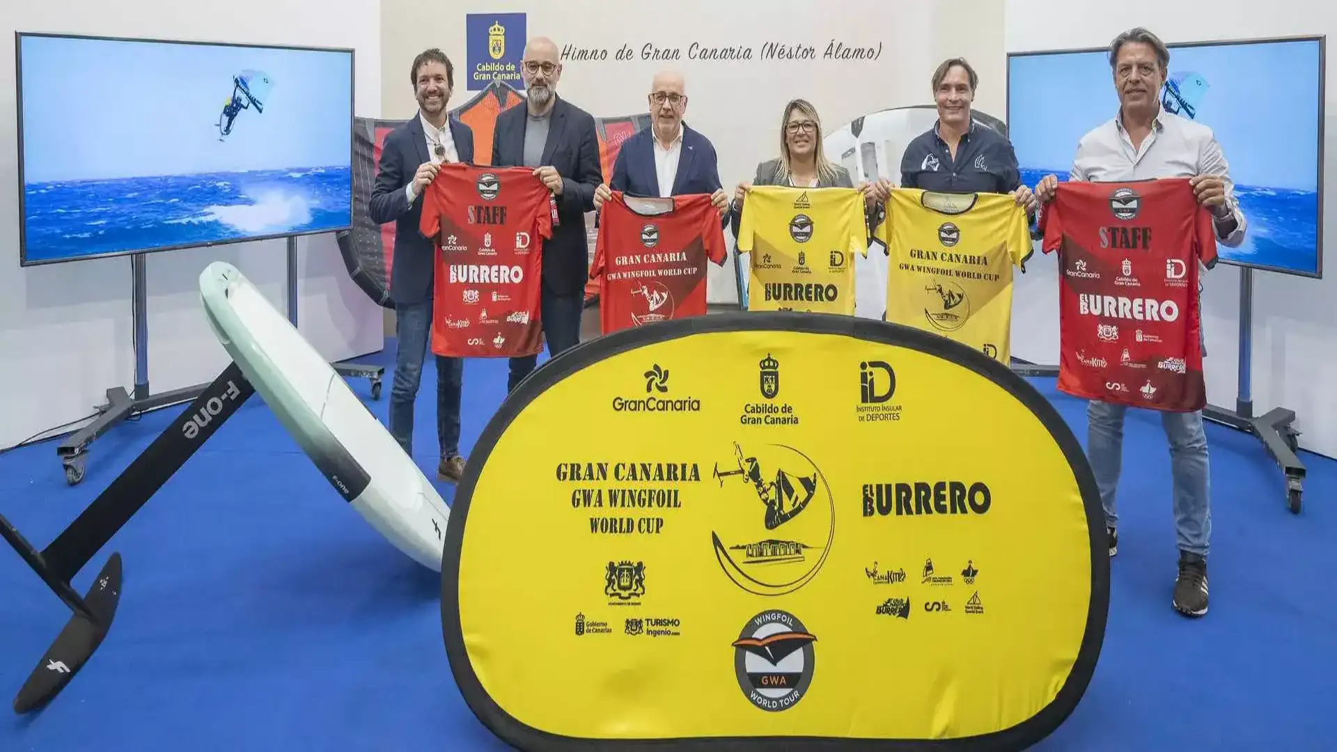 La Coupe du Monde Wingfire sur la grande plage du Burrero