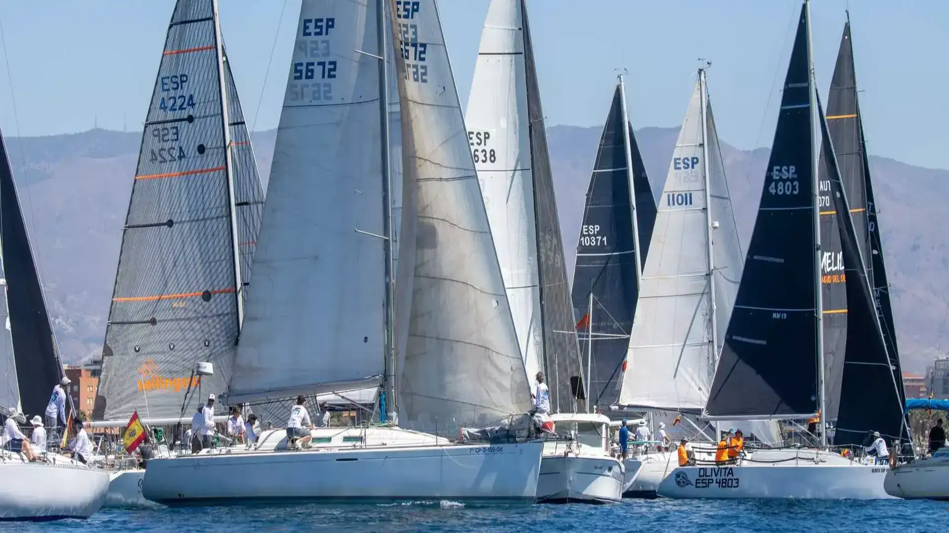 Rota do Coral em Almería, Copa Espanha Vaurien em Arousa, Villa Gijón Vela Ligera