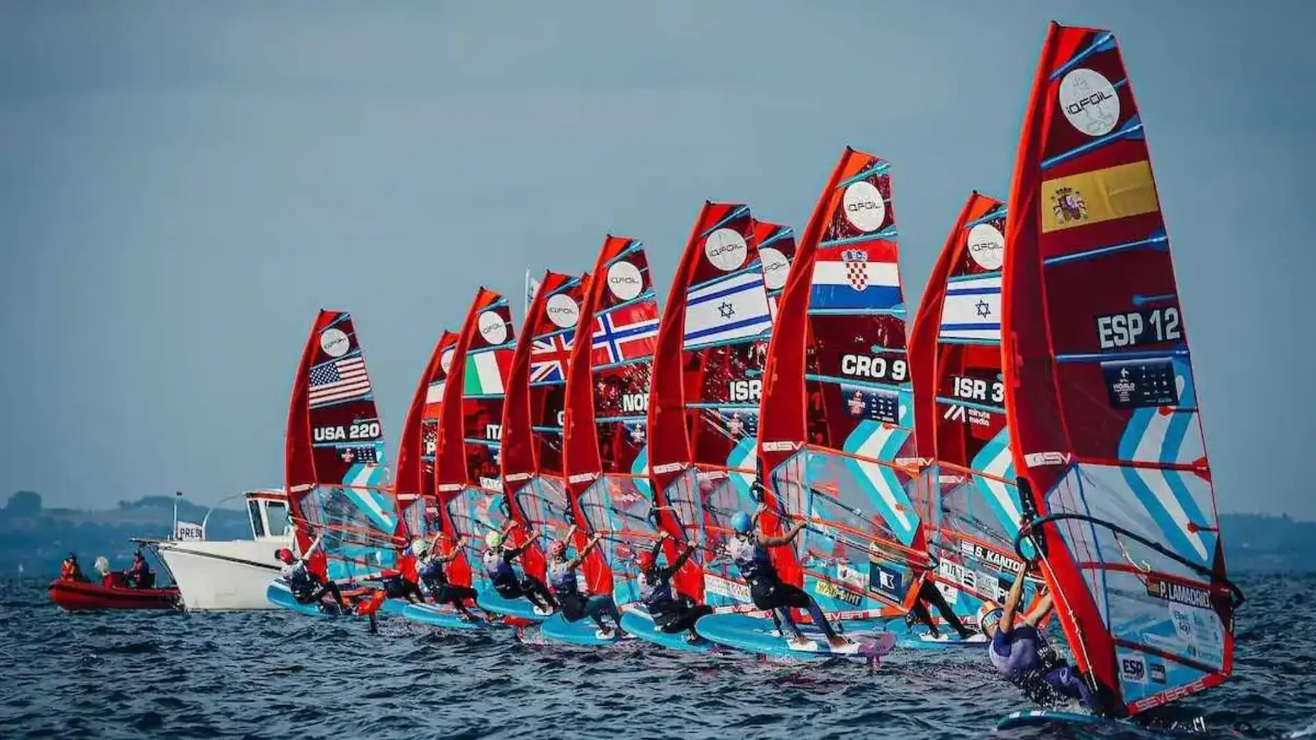 Comienza en aguas portuguesas el Mundial Sub23 de iQFoil
