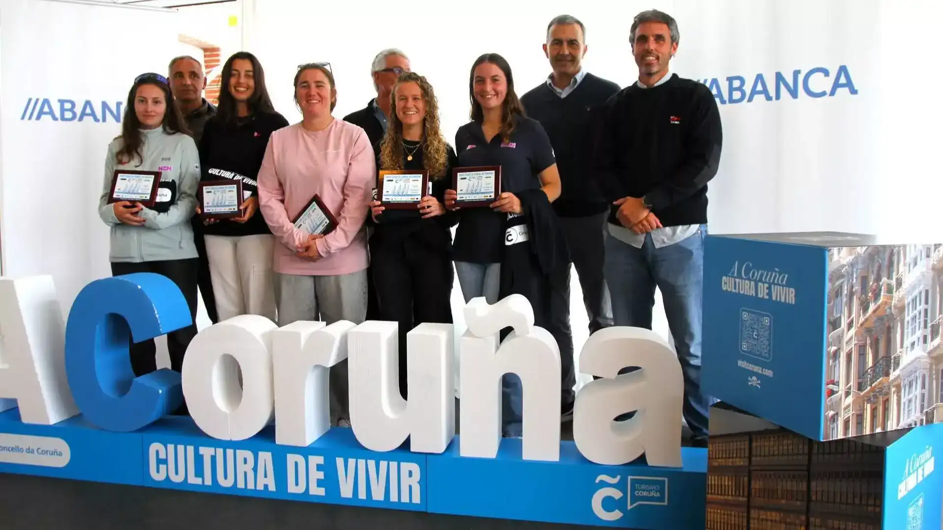 Para el Monte Real Club de Baiona el Cidade da Coruña de Vela Femenina