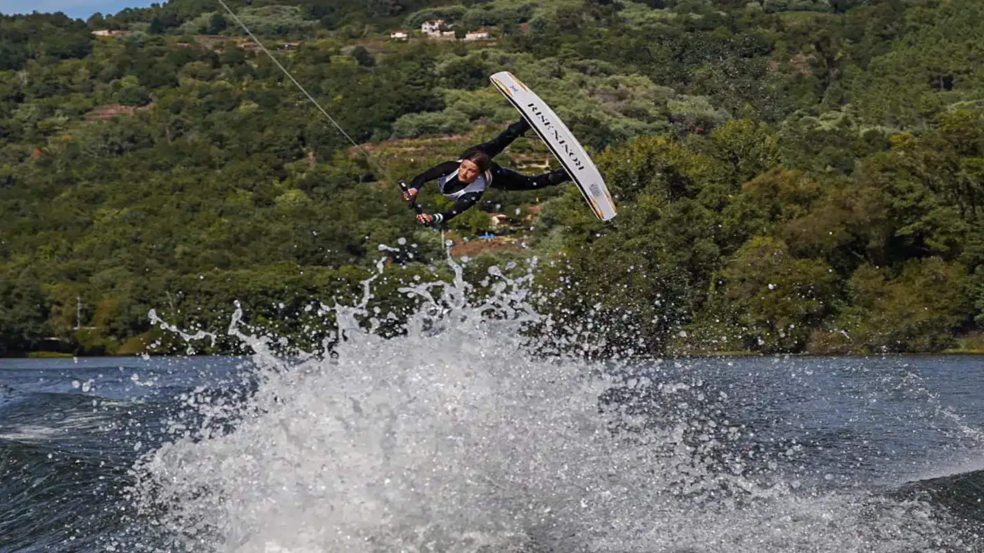 Wakeboard, Wakesurf e Vela protagonistas em A Coruña Náutical Festival