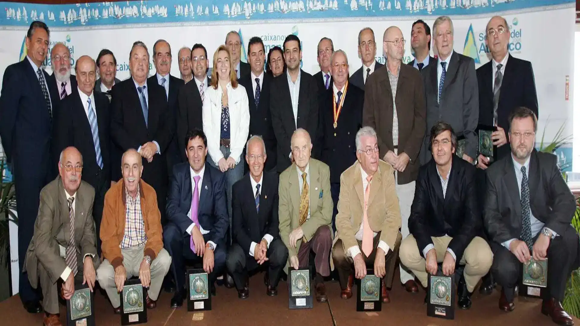 Ele nos deixou um dos maiores Emilio Navaza o xerife do Correio Galego