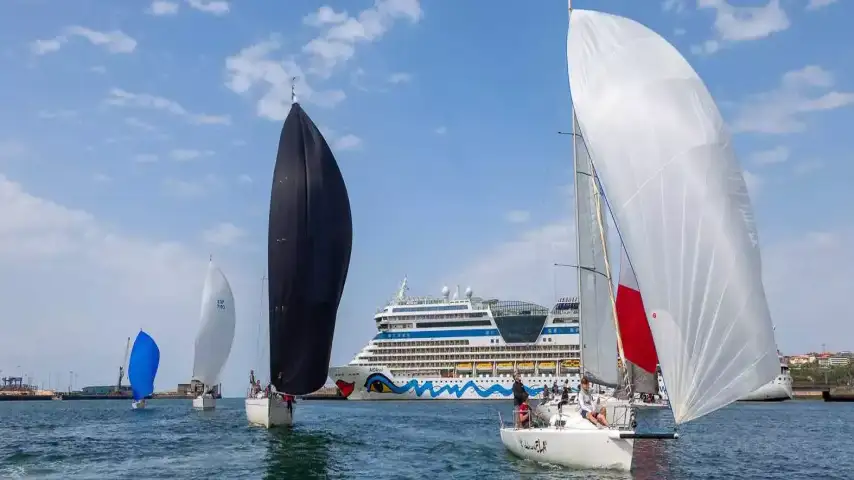 Social de Cruzeiros do Marítimo do Abra: ato final em águas de Getxo