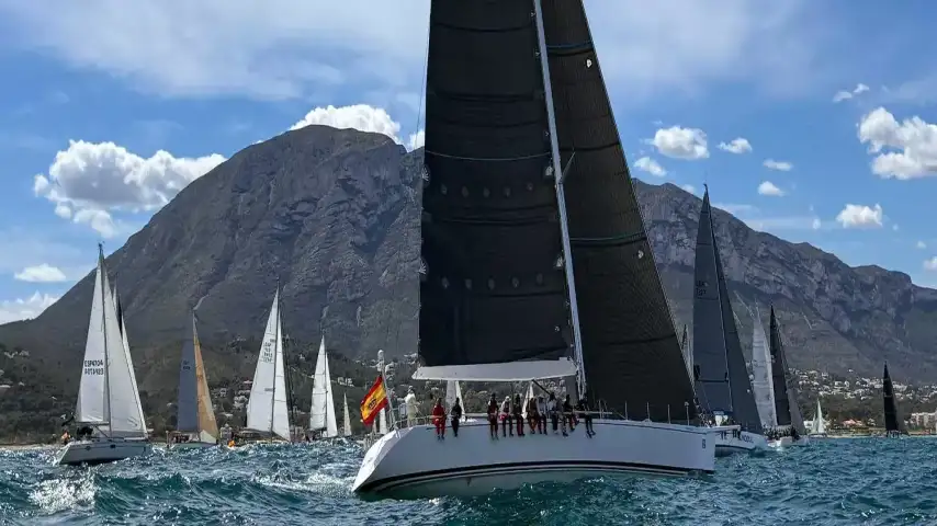 Rota de Sal: 140 cruzeiros com mais de 900 regatistas rumo a Ibiza